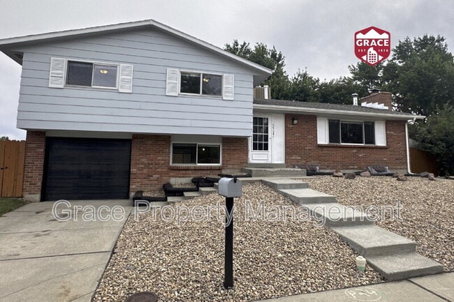 property at 9954 W Maryland Dr