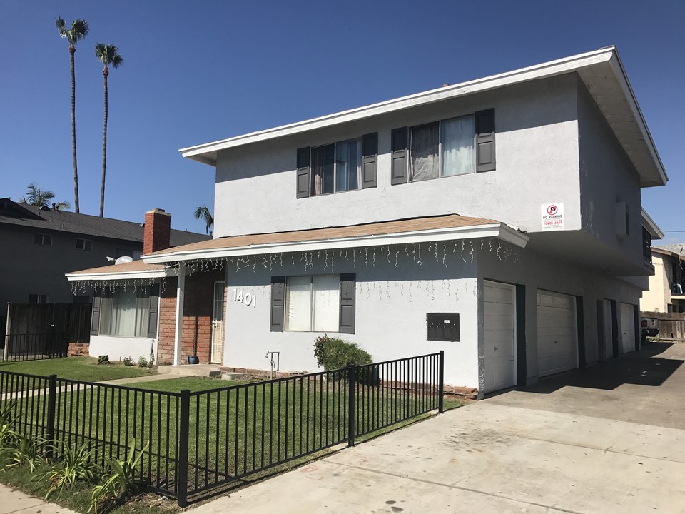 1401 E Lincoln Ave in Anaheim, CA - Building Photo