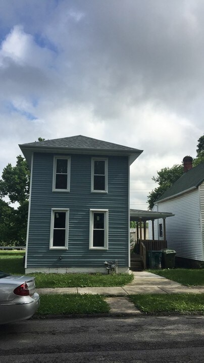 816 N I St in Richmond, IN - Building Photo