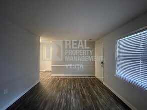 406 Russell Pkwy in Warner Robins, GA - Building Photo - Building Photo