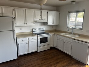 725 Alexander Rd, Unit D in Colorado Springs, CO - Building Photo - Building Photo