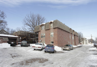 The French Quarter Apartments in Lincoln, NE - Building Photo - Building Photo