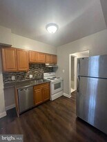 2830 R St SE in Washington, DC - Building Photo