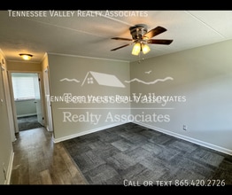 2718 Painter Ave SW in Knoxville, TN - Building Photo - Building Photo