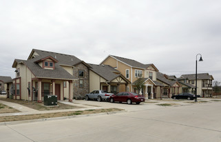 Buckeye Trails Commons Apartments