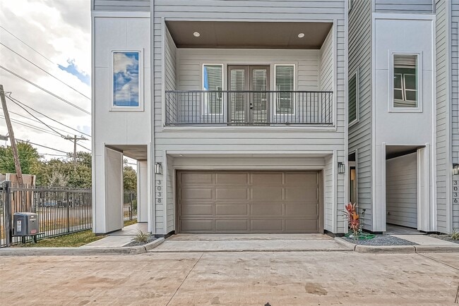 3038 Live Oak St in Houston, TX - Building Photo - Building Photo