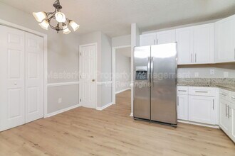 1021 Amber Acres Ln in Knightdale, NC - Building Photo - Building Photo