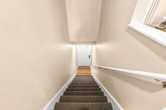 18423 Sharon Ln in Roseville, MI - Building Photo - Building Photo