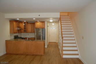 453 Springfield Ave in Berkeley Heights, NJ - Building Photo - Building Photo