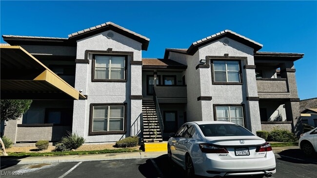 property at 45 Maleena Mesa St