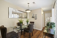 Kendall Manor Apartments photo'