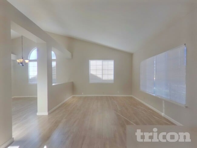 796 Derry Cir in Vacaville, CA - Building Photo - Building Photo