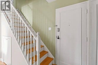 1300 Marlborough Ct in Oakville, ON - Building Photo - Building Photo