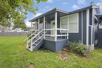 1505 7th St in League City, TX - Building Photo - Building Photo