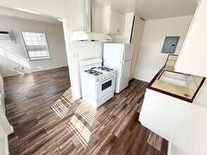 1618-1618 S Atlantic Blvd in Alhambra, CA - Building Photo - Building Photo