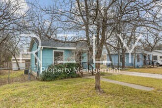 933 E 56th St in Austin, TX - Building Photo - Building Photo