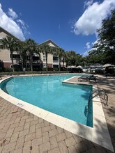 400 Bucksley Ln, Unit Daniel Island Condo in Daniel Island, SC - Foto de edificio - Building Photo