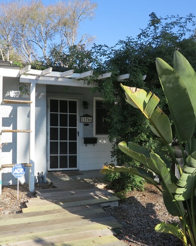 11766 Los Osos Valley Rd in San Luis Obispo, CA - Building Photo - Building Photo