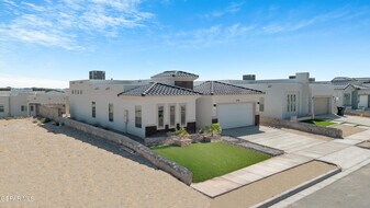 12716 Middlesbrough Ave in Horizon City, TX - Building Photo