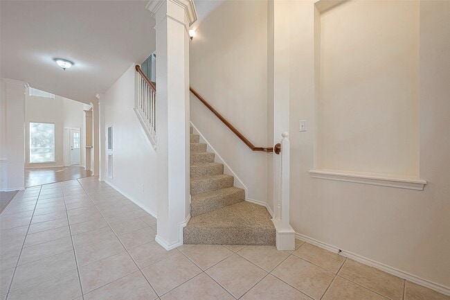 21411 Willow Glade Dr