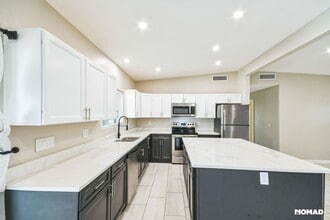 3555 E 4th St in Tucson, AZ - Building Photo - Building Photo