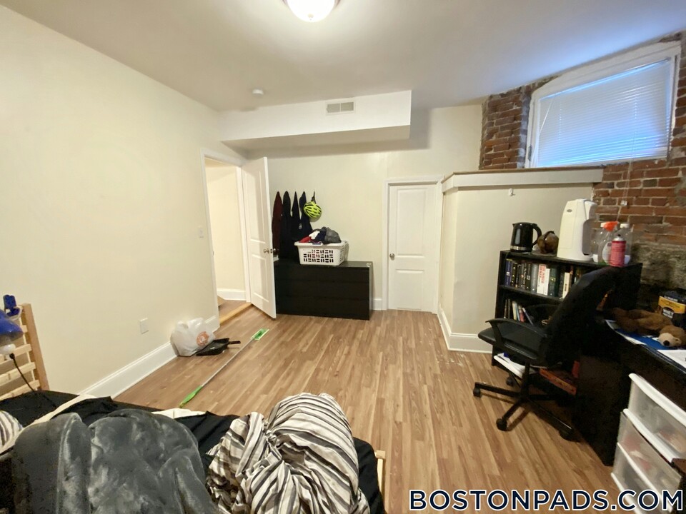 86 St Stephen St in Boston, MA - Building Photo