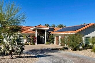 134 Vista Valle in Palm Desert, CA - Building Photo - Building Photo