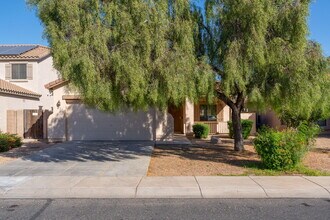 15224 W Desert Hills Dr in Surprise, AZ - Foto de edificio - Building Photo