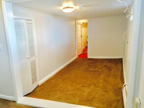 11 Baylis Ct, Unit 1 in Tarrytown, NY - Building Photo - Building Photo