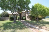 300 Sioux Cir