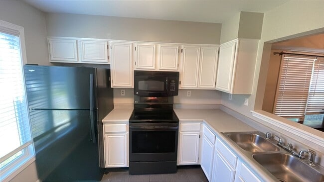 property at 10502 Bay Pointe Ct