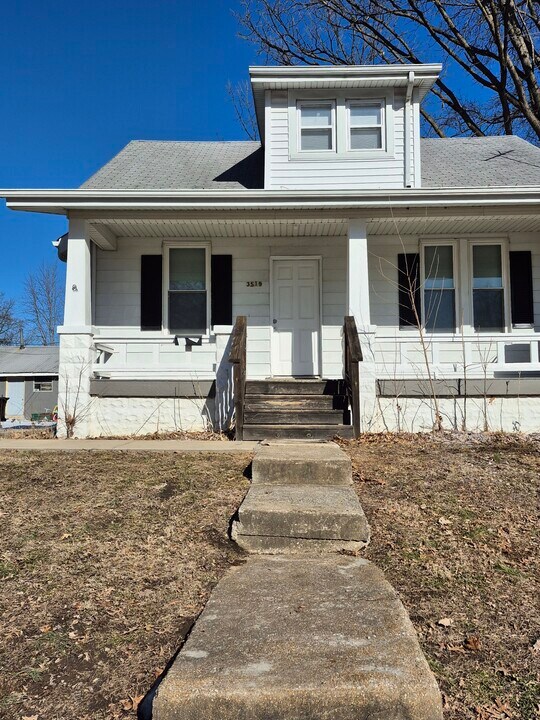 3519 Marion St in Belleville, IL - Building Photo