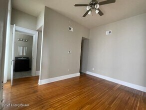 564 S 4th St in Louisville, KY - Building Photo - Building Photo