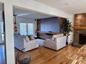 72 Carson Ave in Wethersfield, CT - Building Photo - Building Photo