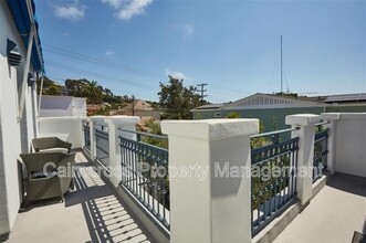 1253 Torrey Pines Rd in San Diego, CA - Building Photo - Building Photo