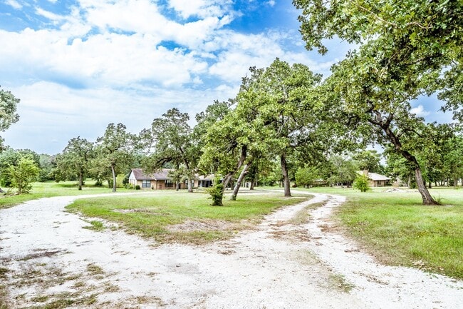 property at 1769 State Hwy 75 N