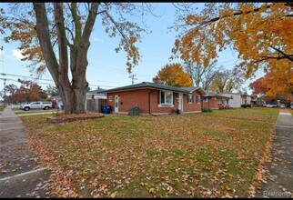 34423 Tonquish Trail in Westland, MI - Foto de edificio - Building Photo