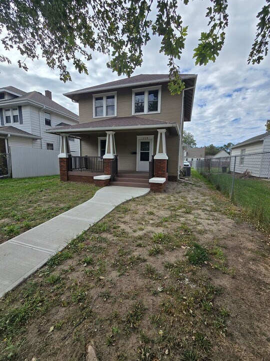 118 S 13th St in Norfolk, NE - Building Photo