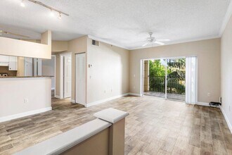 3314 Tuscany Way in Boynton Beach, FL - Building Photo - Building Photo