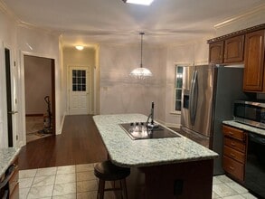 5615 Faye Dr in Greensboro, NC - Building Photo - Building Photo