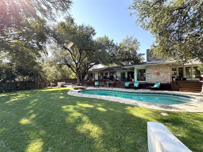 property at 400 Juniper Rd