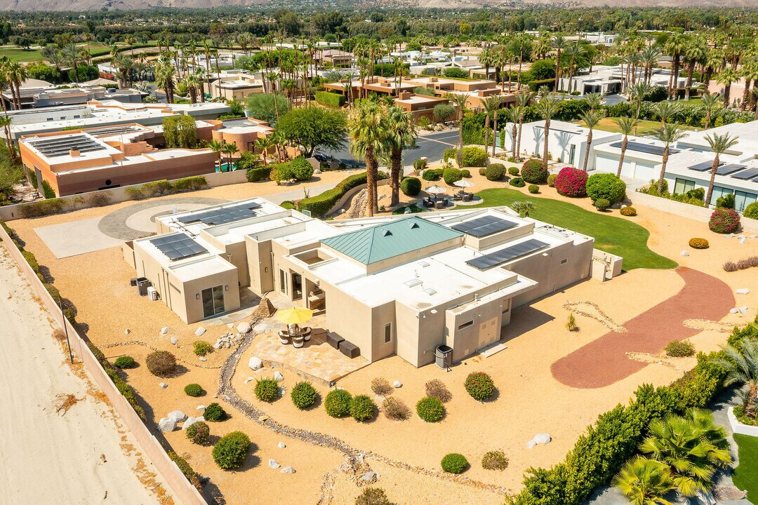16 Judd Terrace in Rancho Mirage, CA - Building Photo