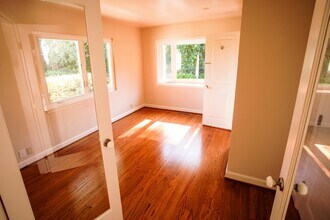 845 Norman Ln in Santa Barbara, CA - Building Photo - Building Photo