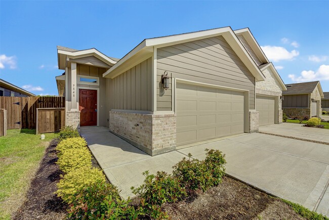 property at 9848 Grosbeak Ln