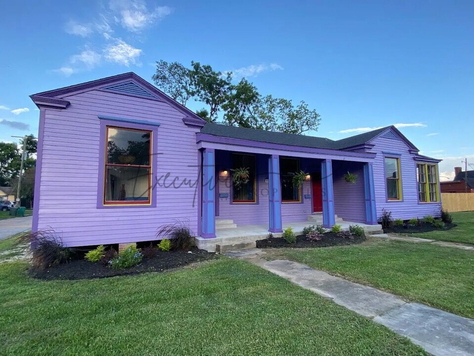 749 Kirkman St in Lake Charles, LA - Building Photo