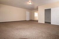 2704 Royal St in North Las Vegas, NV - Building Photo - Building Photo