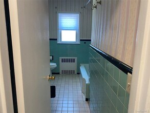425 E Penn St in Long Beach, NY - Building Photo - Building Photo