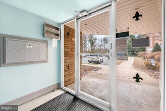 9734 Glen Ave in Silver Spring, MD - Building Photo - Building Photo