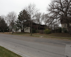 Norma Jane Apartments in Lincoln, NE - Building Photo - Building Photo