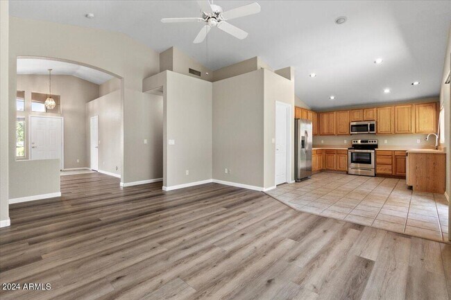 312 E Mesquite St in Gilbert, AZ - Building Photo - Building Photo